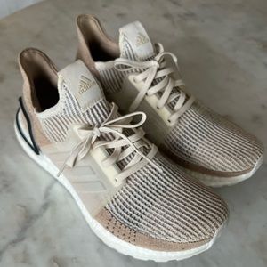 Women’s Adidas Ultraboost 5.0